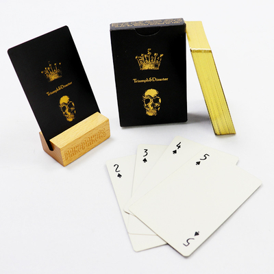 Αγορά CMYK 100g Custom Black Core Paper Poker Playing Cards With Gold Edge And Foil Stamping Τυποποιημένο χαρτί online manufacture