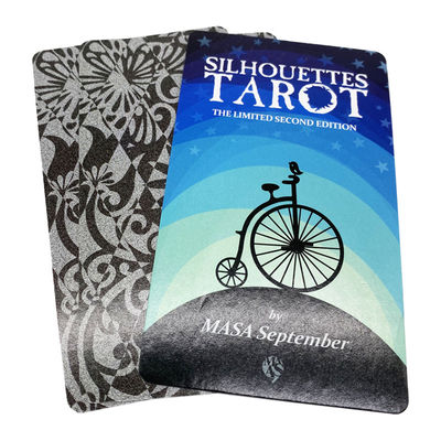 οι χαριτωμένες κάρτες παιχνιδιού Tarot στεγανοποιούν τα χρώματα Pantone που τυπώνονται
